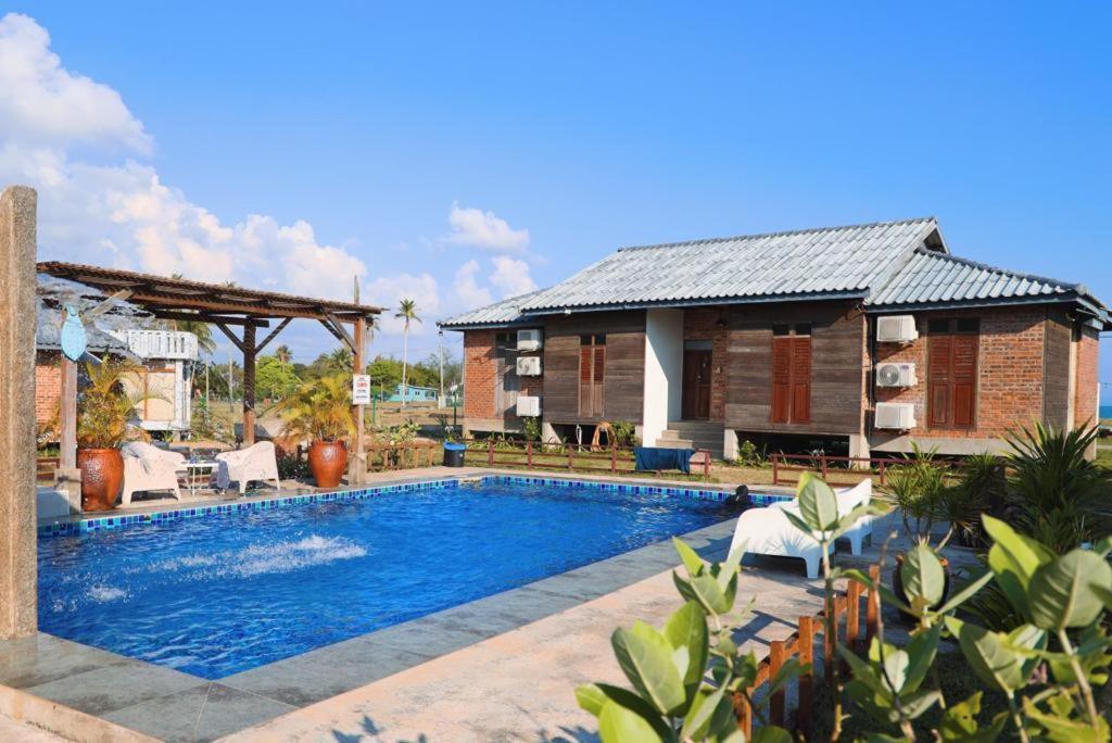 The Skepeng Apartment Kampung Penarik Exterior foto